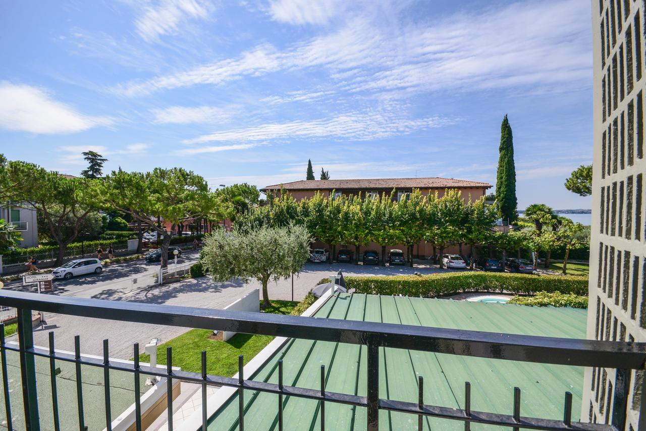 Hotel Miramar Sirmione Exterior photo
