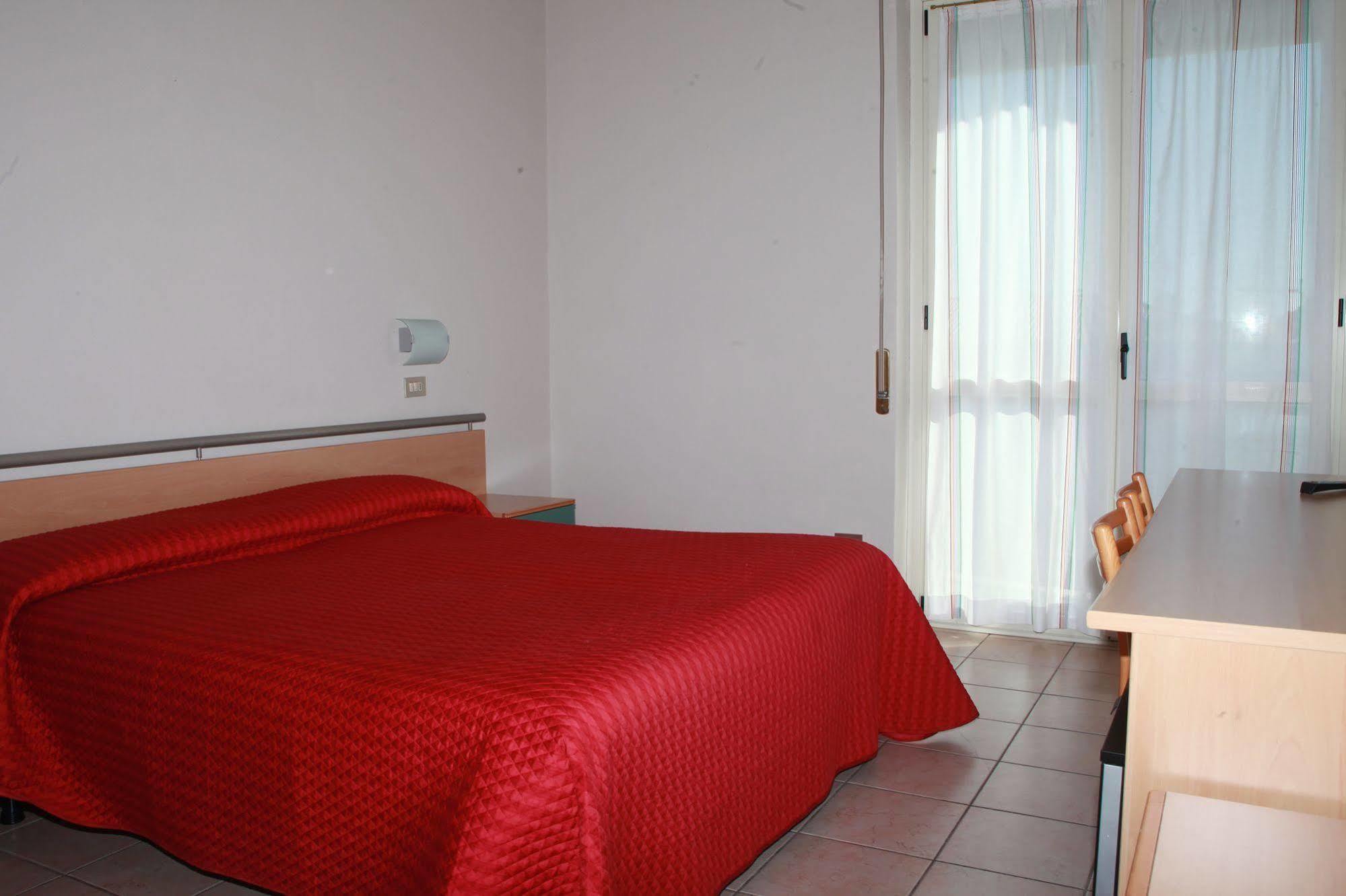 Hotel Miramar Sirmione Exterior photo